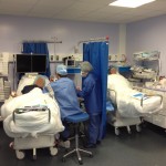 equipe d'anesthesie en chirurgie de la main